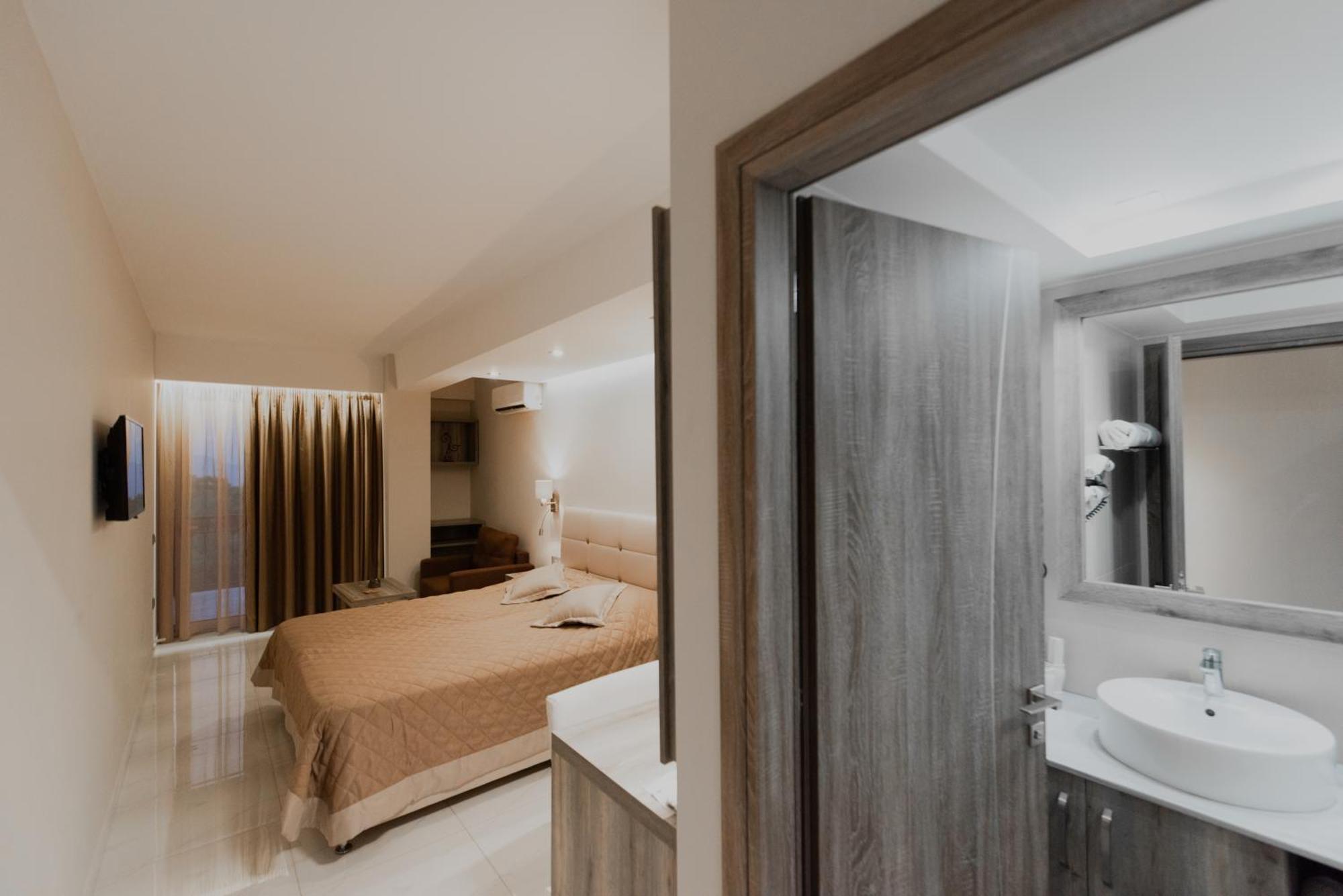 Akron Luxury Holidays Epidaurus Extérieur photo