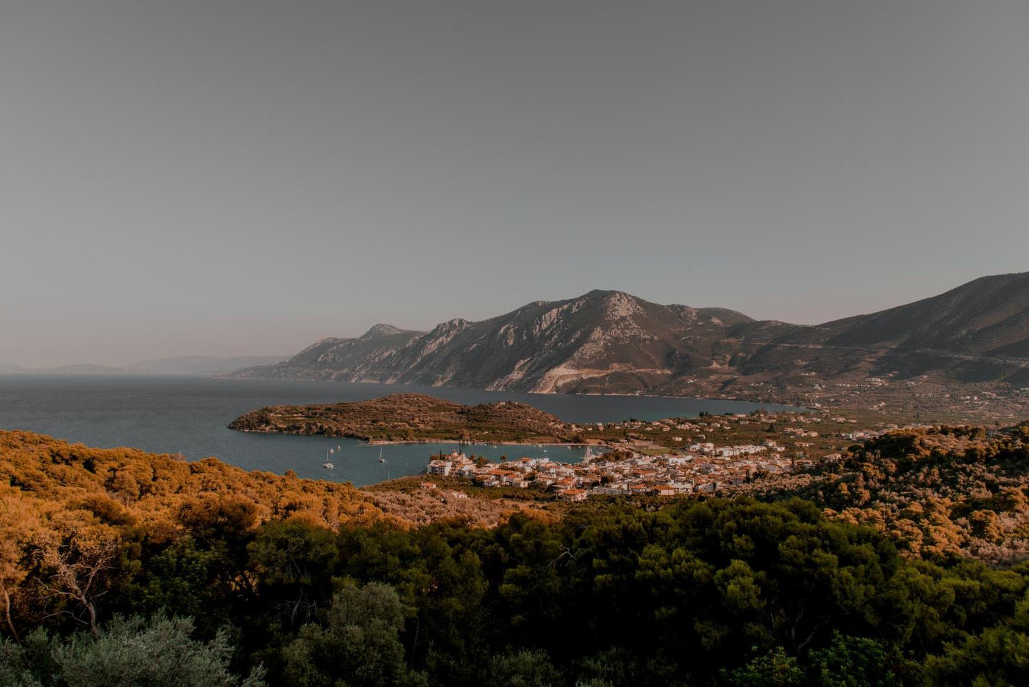 Akron Luxury Holidays Epidaurus Extérieur photo